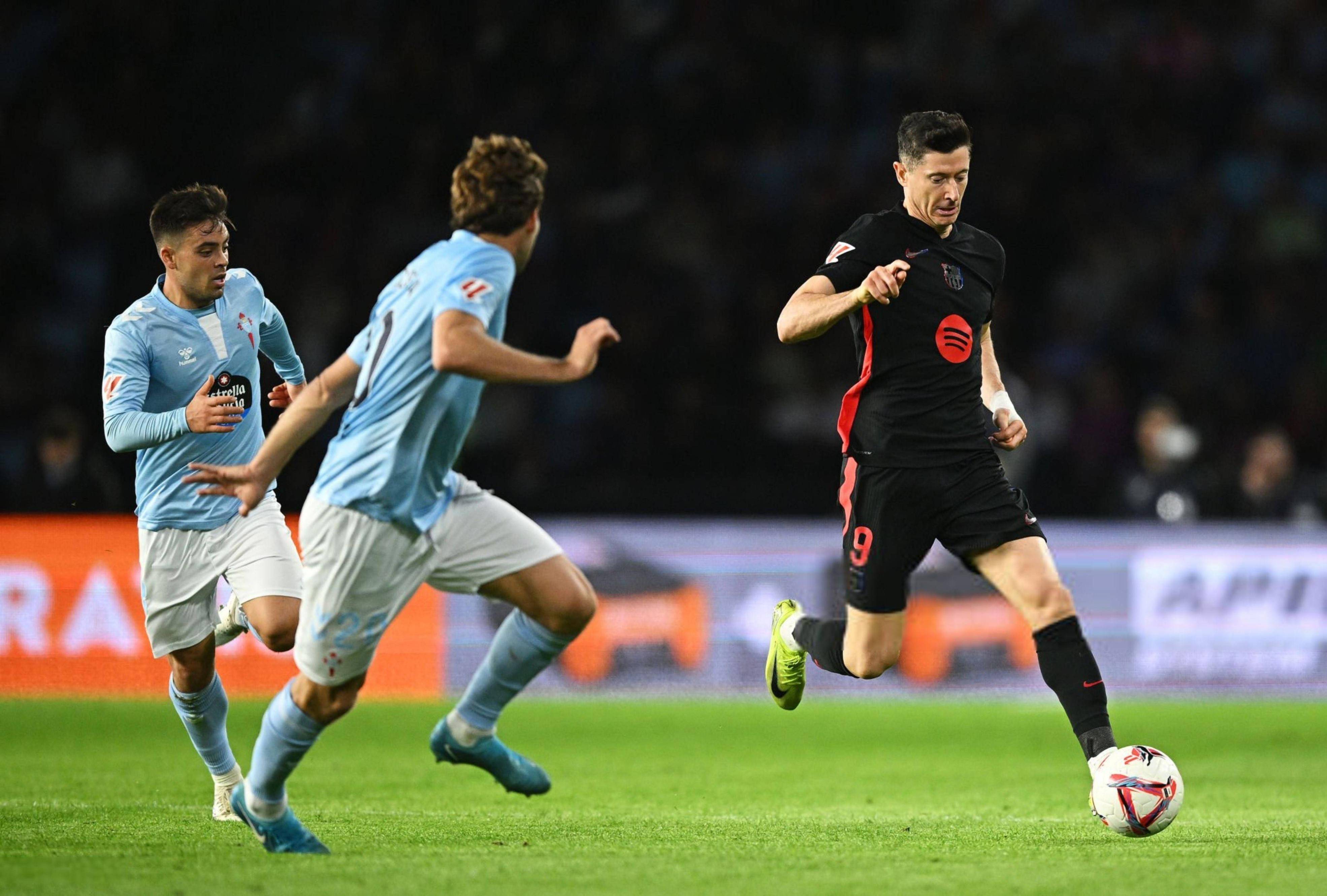 转折点洛杉矶快船调整名单,西甲今夜攻防权衡,压力陡增,身体对抗强度拉满的简单介绍 转折点洛杉矶快船调整名单,西甲今夜攻防权衡,压力陡增,身体对抗强度拉满的简单介绍