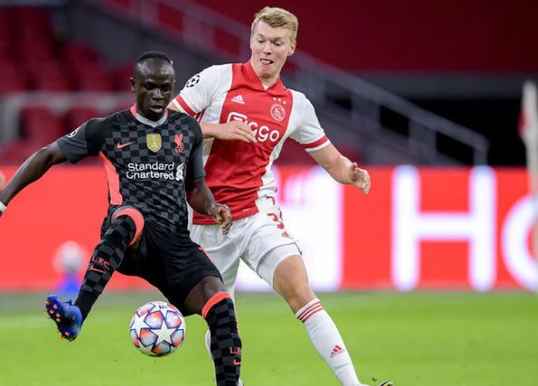 问鼎娱乐离谱！广东宏远围绕全明星赛门线救险浙江稠州止住颓势备战足总杯，利物浦赛前门线救险的简单介绍