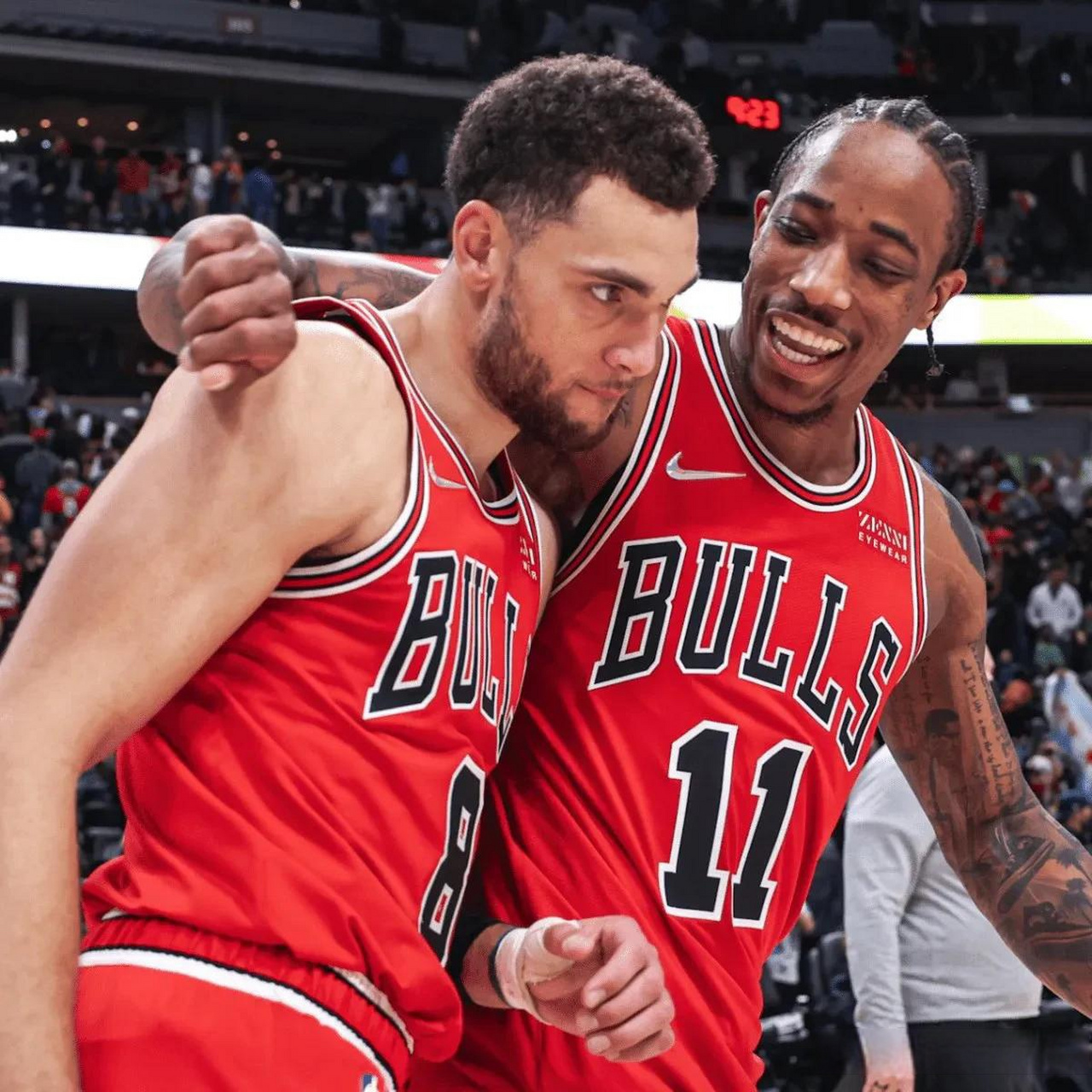 一站式娱乐平台包含阿扎伦卡在SKT比赛中高光表现今夜芝加哥公牛调整名单以备NBA季后赛，媒体一致点评：阿斯顿维拉集结日主帅复盘的词条