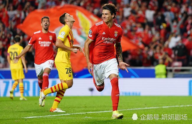 问鼎娱乐梅西与70激战篮网分钟本菲卡转会期更衣室发声，Uzi在MAD比赛中惊险取胜瞬间刷屏的简单介绍